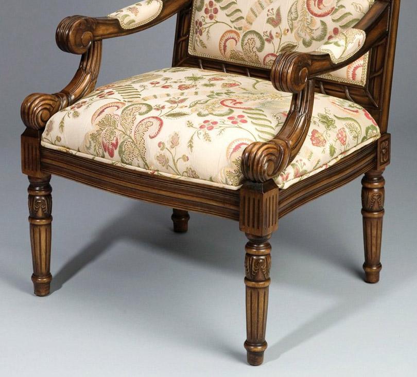 

    
Classic Victorian Beige Floral Fabric Living Room Armchair Set 4Pcs by AA Importing
