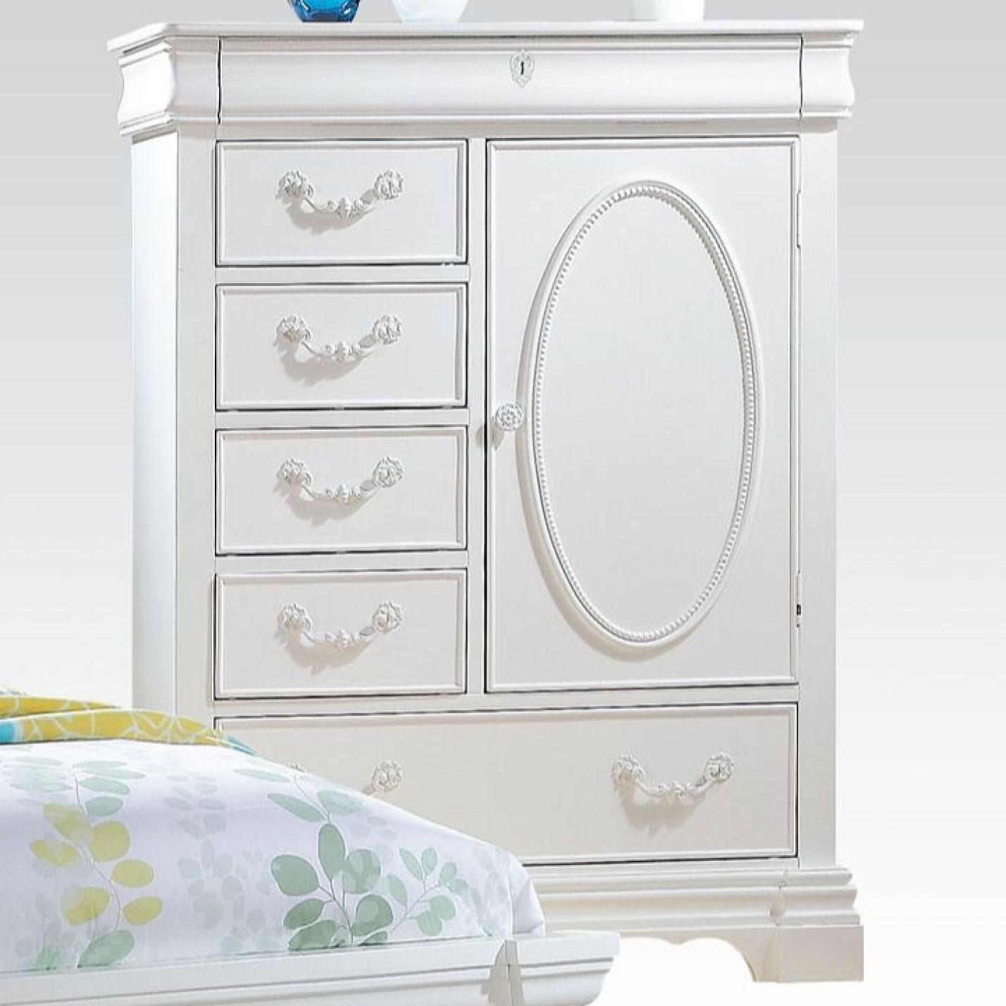 

    
Acme Furniture Estrella Chest 30246-C Chest White 30246-C
