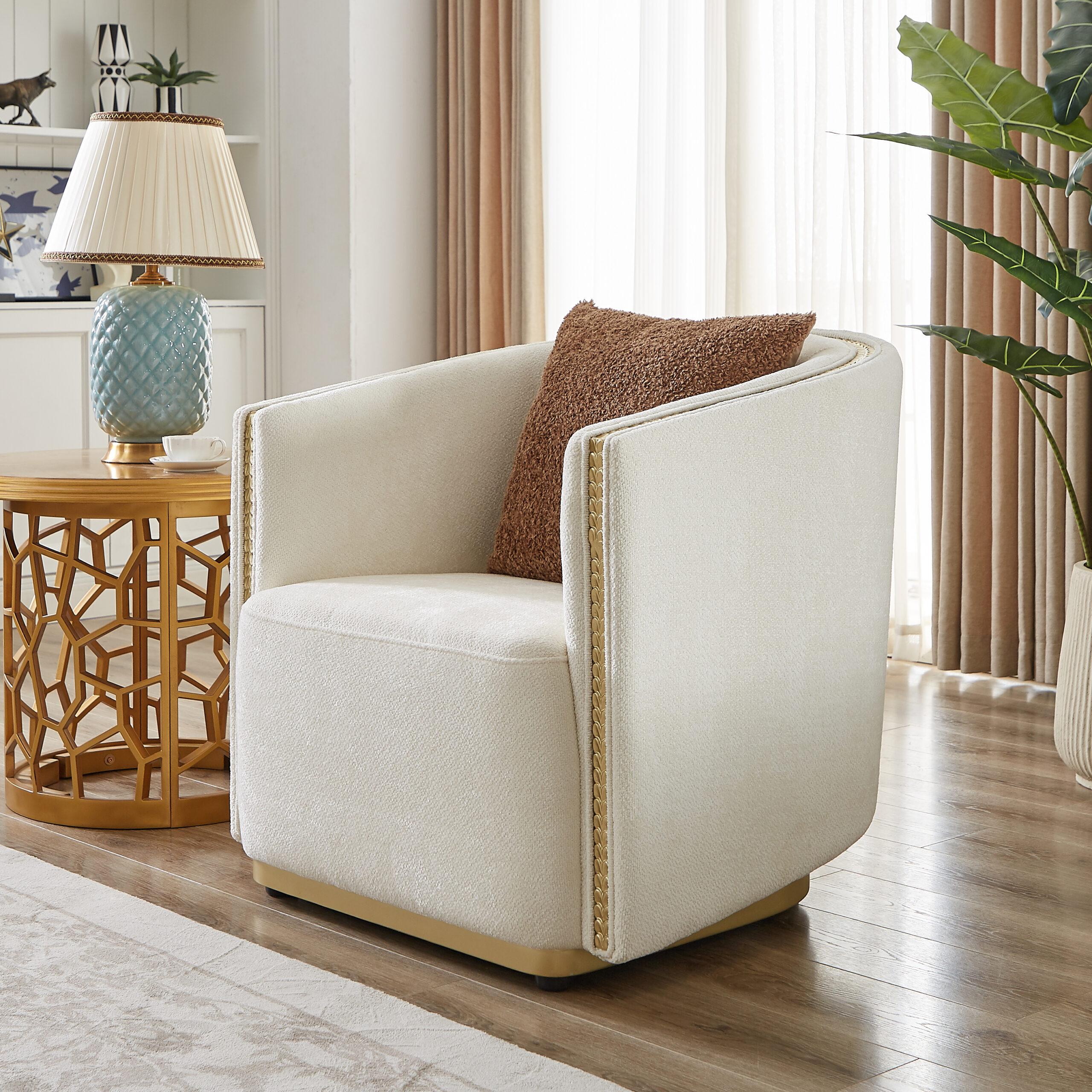 

    
Homey Design Furniture HD-9039 Sofa HD-S9039 Sofa White/Gold HD-S9039
