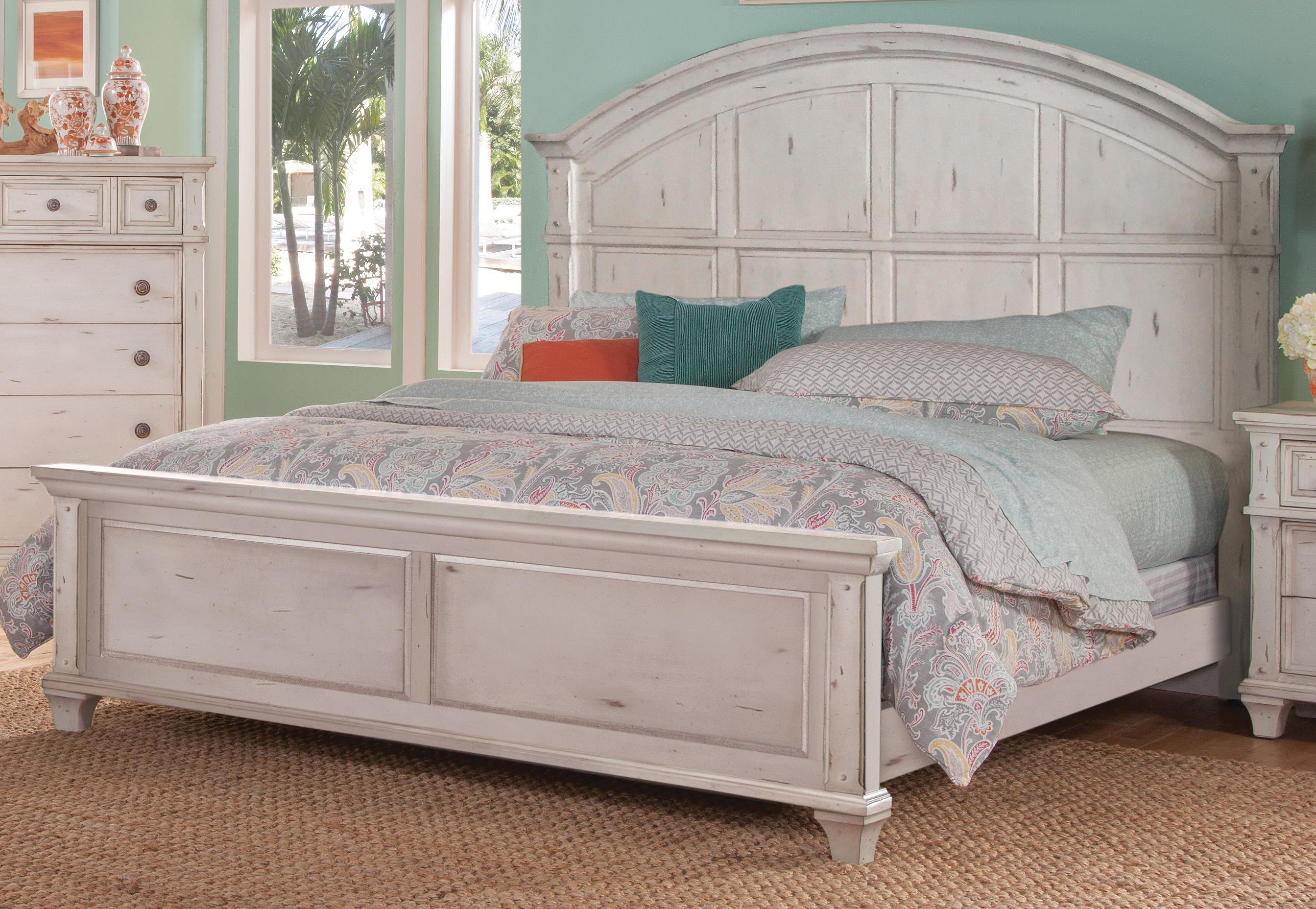 

    
Cobblestone White King Panel Bed SEDONA American Woodcrafters Transitional
