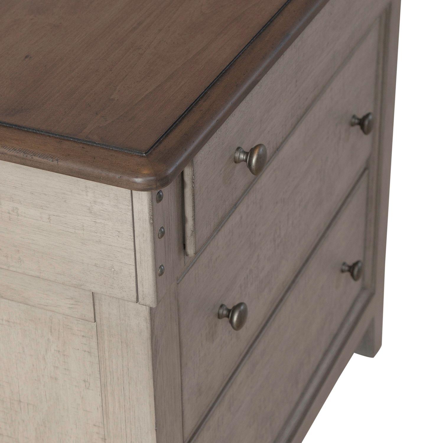 

    
457-BR62 Liberty Furniture Bedside Chest
