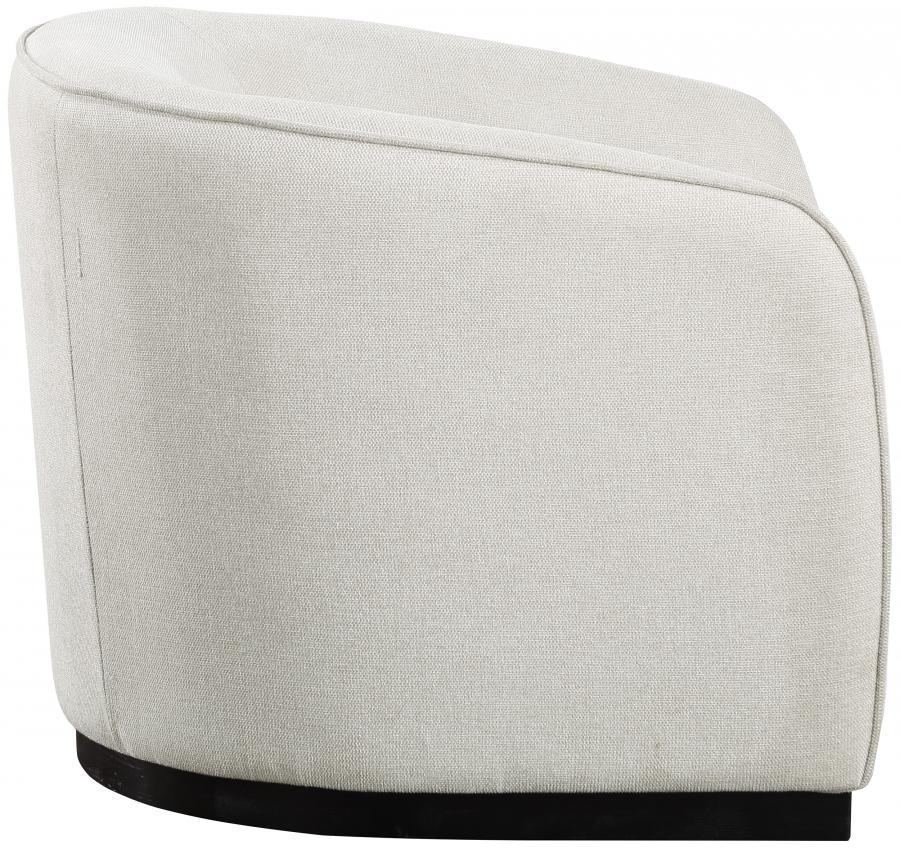 

    
675Beige-C Meridian Furniture Chair
