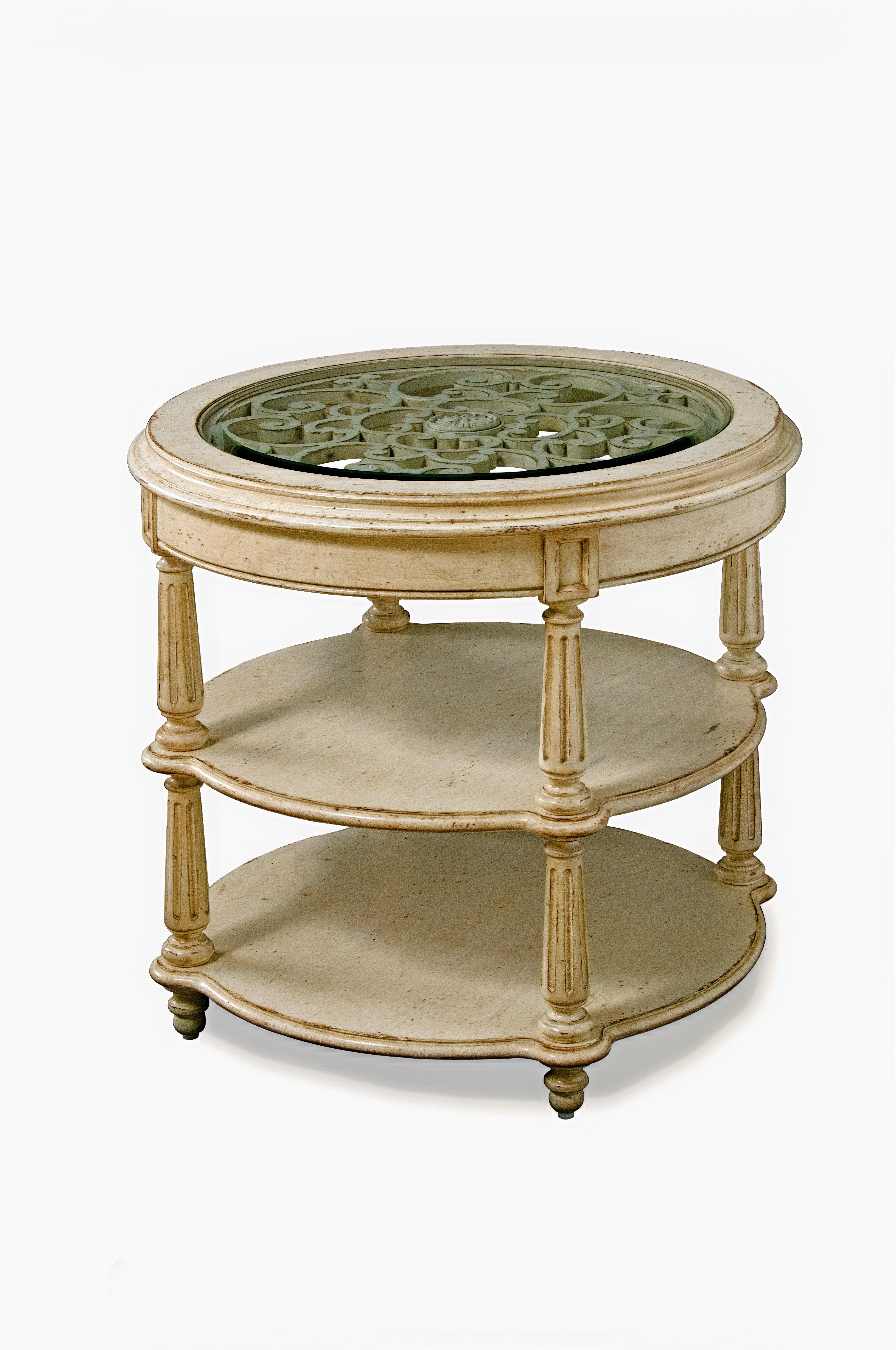 Traditional End Table Provenance 176303-2617 in Natural, Beige 