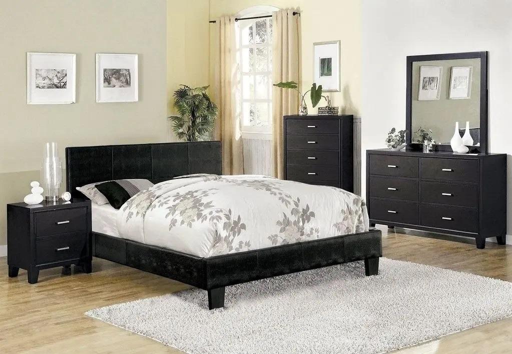 

    
Contemporary Black Solid Wood Queen Bedroom Set 6pcs Furniture of America CM7793BK-Q Wallen
