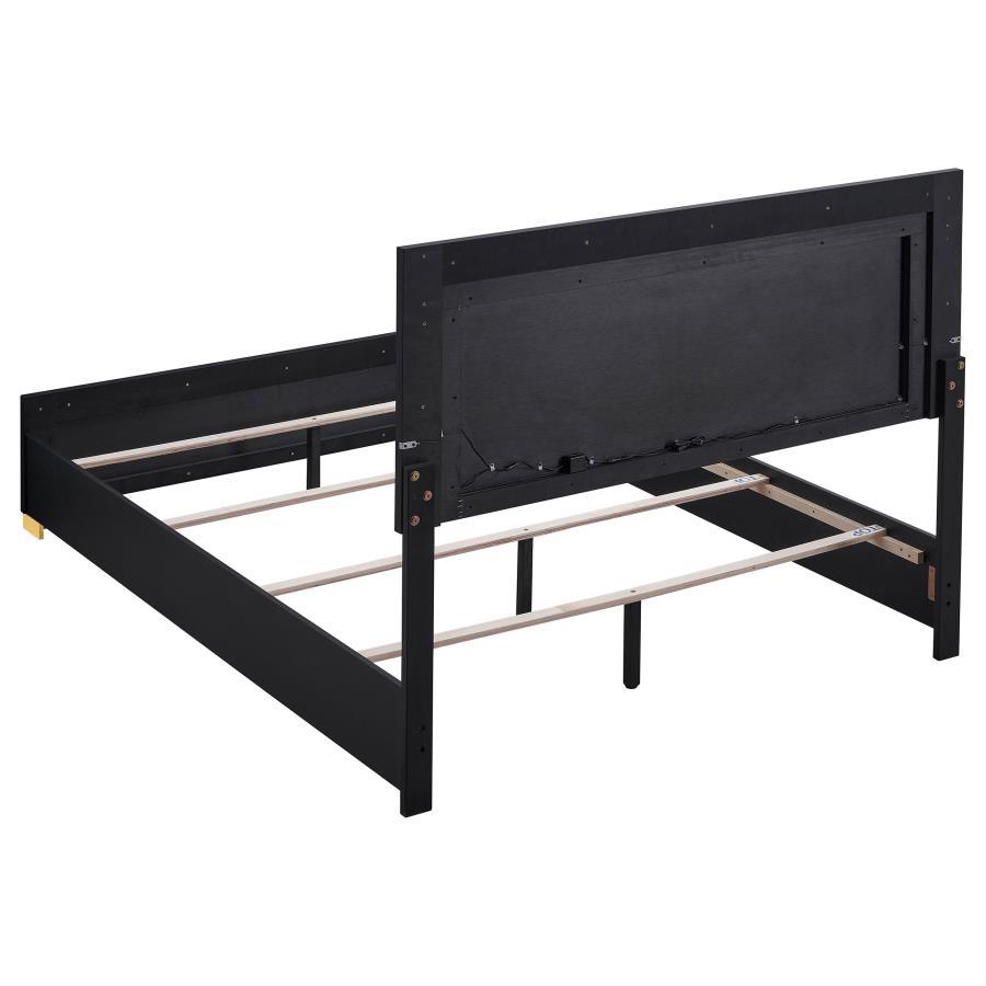 

    
Coaster Marceline King Panel Bed 222831KE Panel Bed Gold/Black 222831KE
