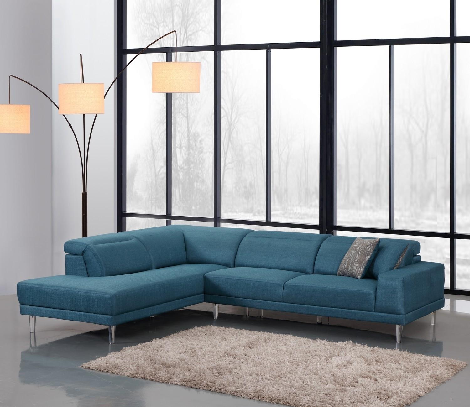 

    
Contemporary Blue Microfiber Sectional LAF Global United 632
