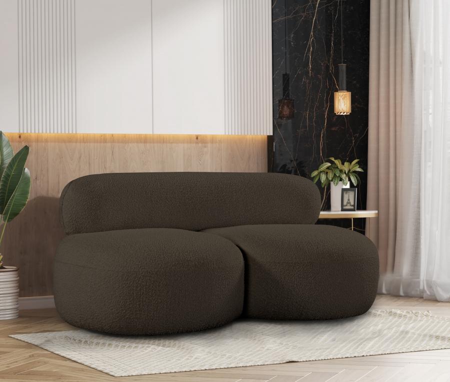 

    
Contemporary Brown Eucalyptus Wood Loveseat Meridian Furniture Venti 140Brown-L
