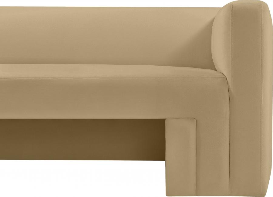 

    
665Camel-S Meridian Furniture Sofa
