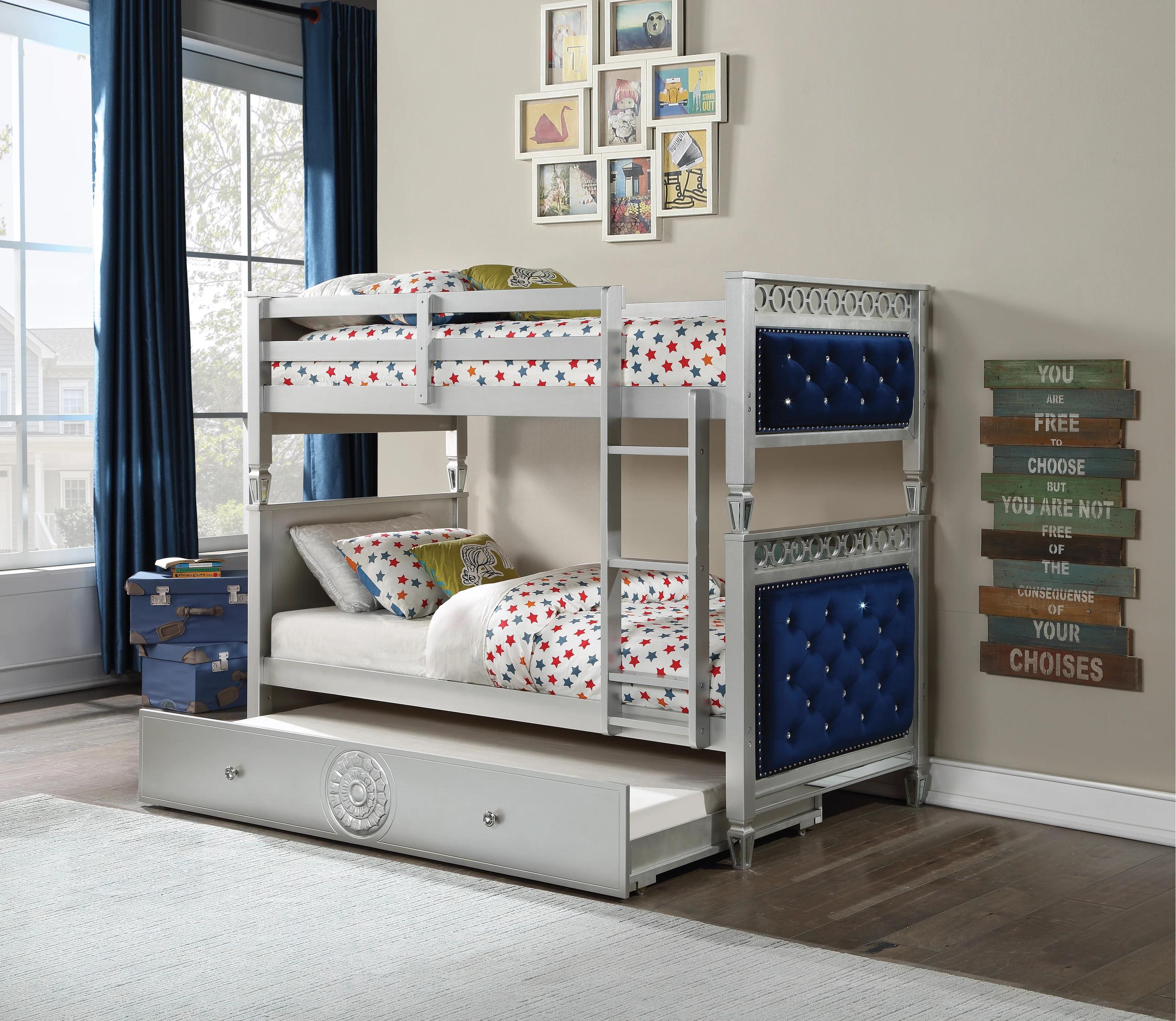 

                    
Acme Furniture Varian T/T Bunk Bed w/ Trundle Silver/Blue Velvet Purchase 

