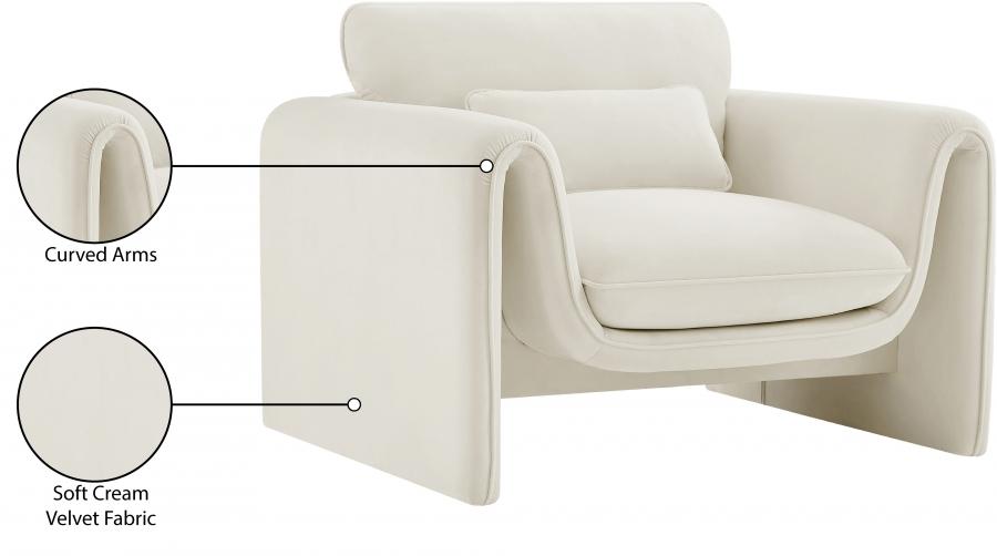 

    
199Cream-S-3PCS Meridian Furniture Living Room Set
