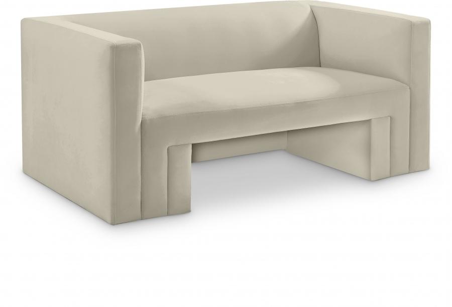 

    
Contemporary Cream Solid Wood Loveseat Meridian Furniture Henson 665Cream-L
