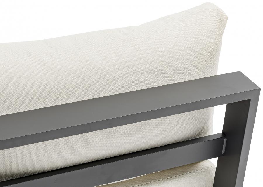 

    
338Cream-Armless Contemporary Dark Grey/Cream Aluminium Modular Armless Accent Chair Meridian Furniture 338Cream-Armless
