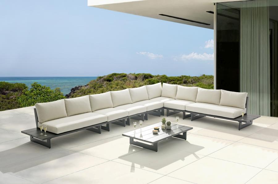 

    
Contemporary Dark Grey/Cream Aluminium Patio Modular Sectional Sec4A Meridian Furniture Maldives 338Cream-Sec4A
