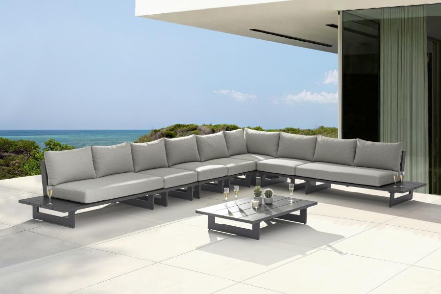 

    
Contemporary Dark Grey/Grey Aluminium Patio Modular Sectional Sec4A Meridian Furniture Maldives 338Grey-Sec4A

