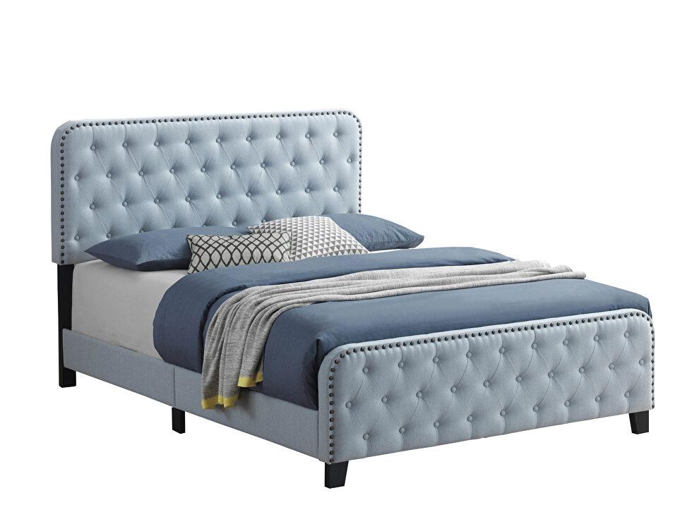 

    
Contemporary Delft Blue Linen-like Fabric King Bed Coaster 305993KE Littleton
