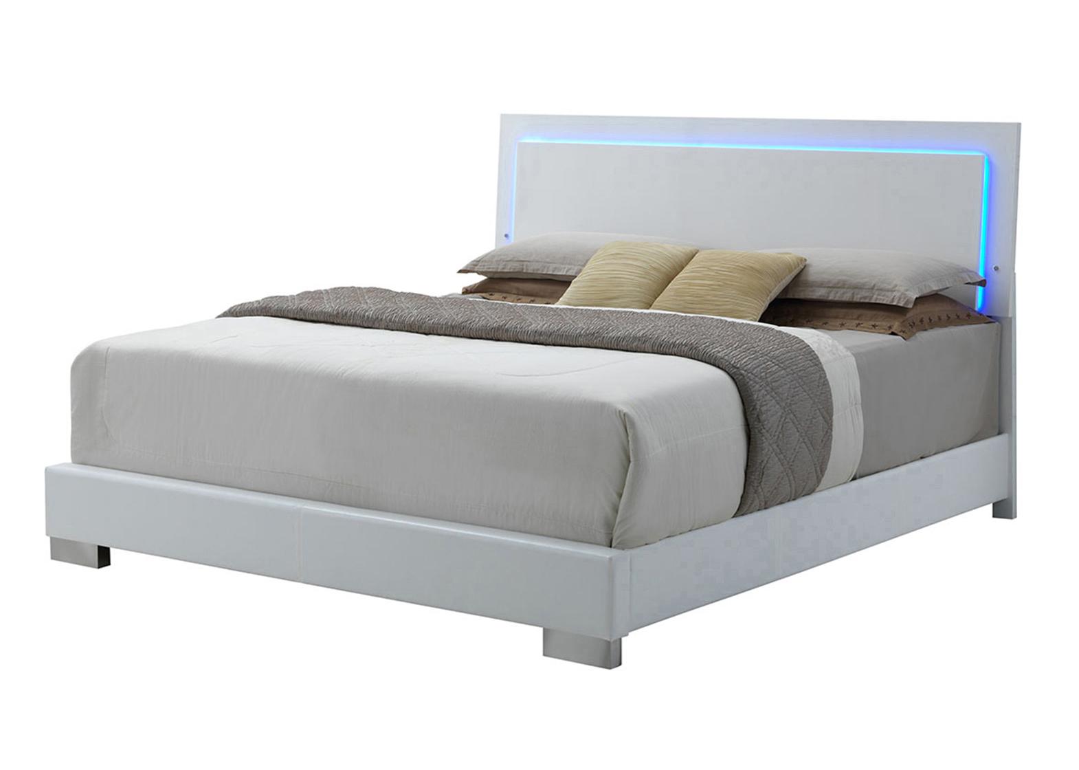 Contemporary Bed 203500KW Felicity 203500KW in White 