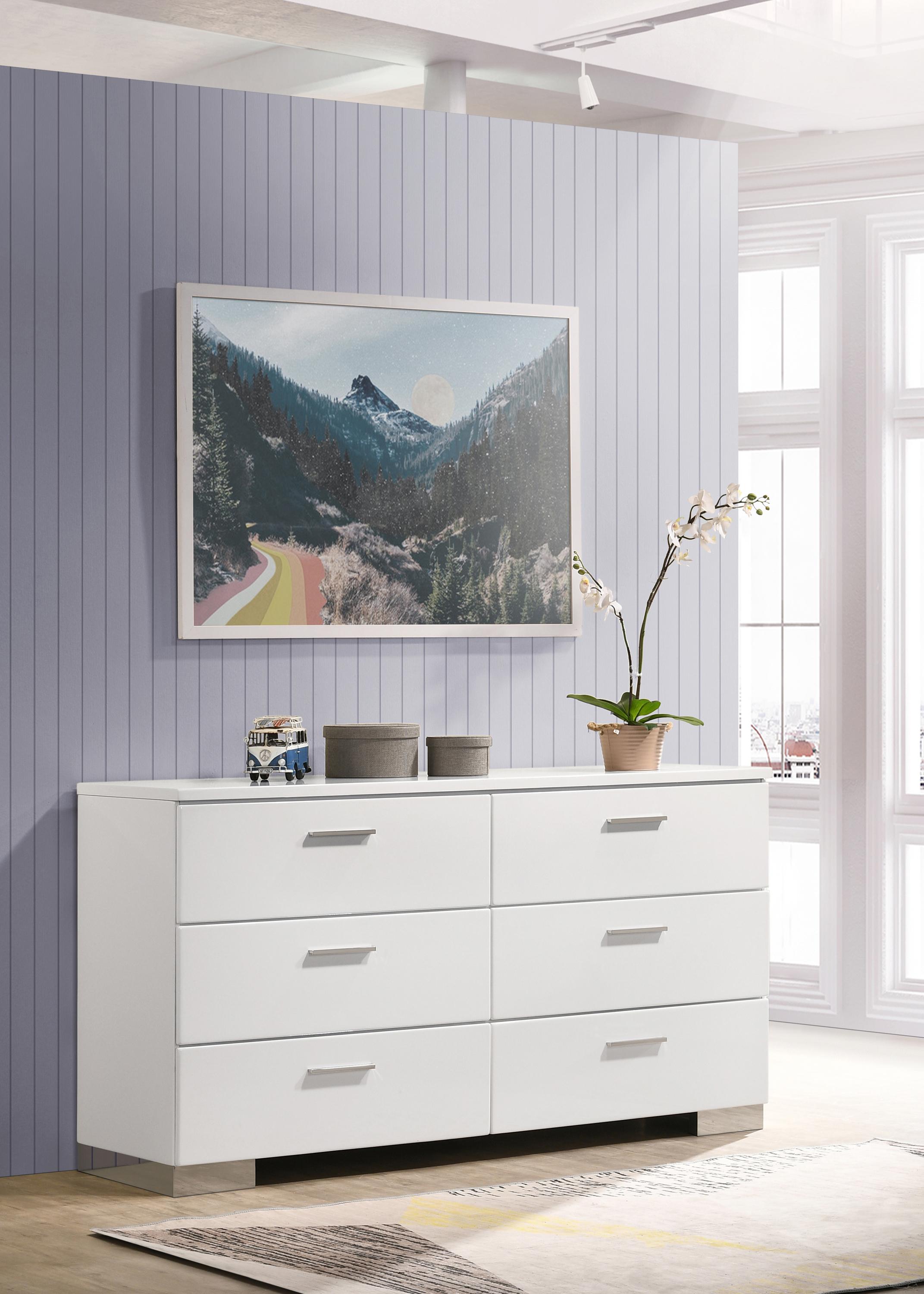 

                    
Buy Contemporary Glossy White Wood Twin Bedroom Set 6pcs Coaster 203500T Felicity
