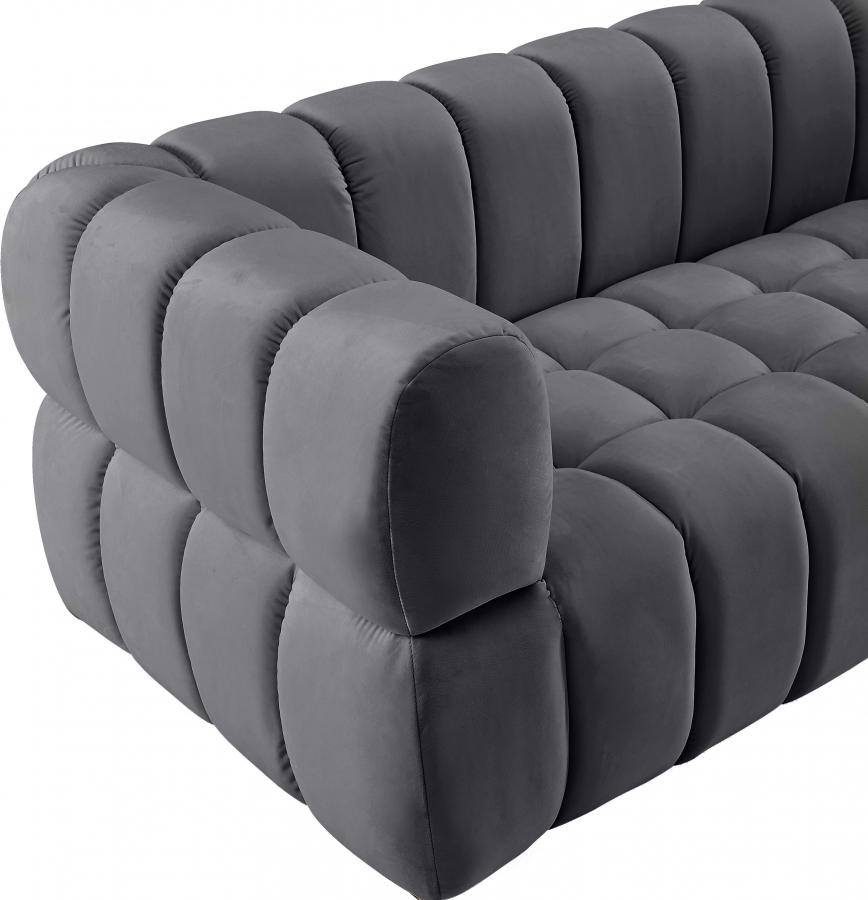 

                    
Buy Contemporary Gray Engineered Wood Living Room Set 3PCS Meridian Furniture Gwen 670Grey-S-3PCS
