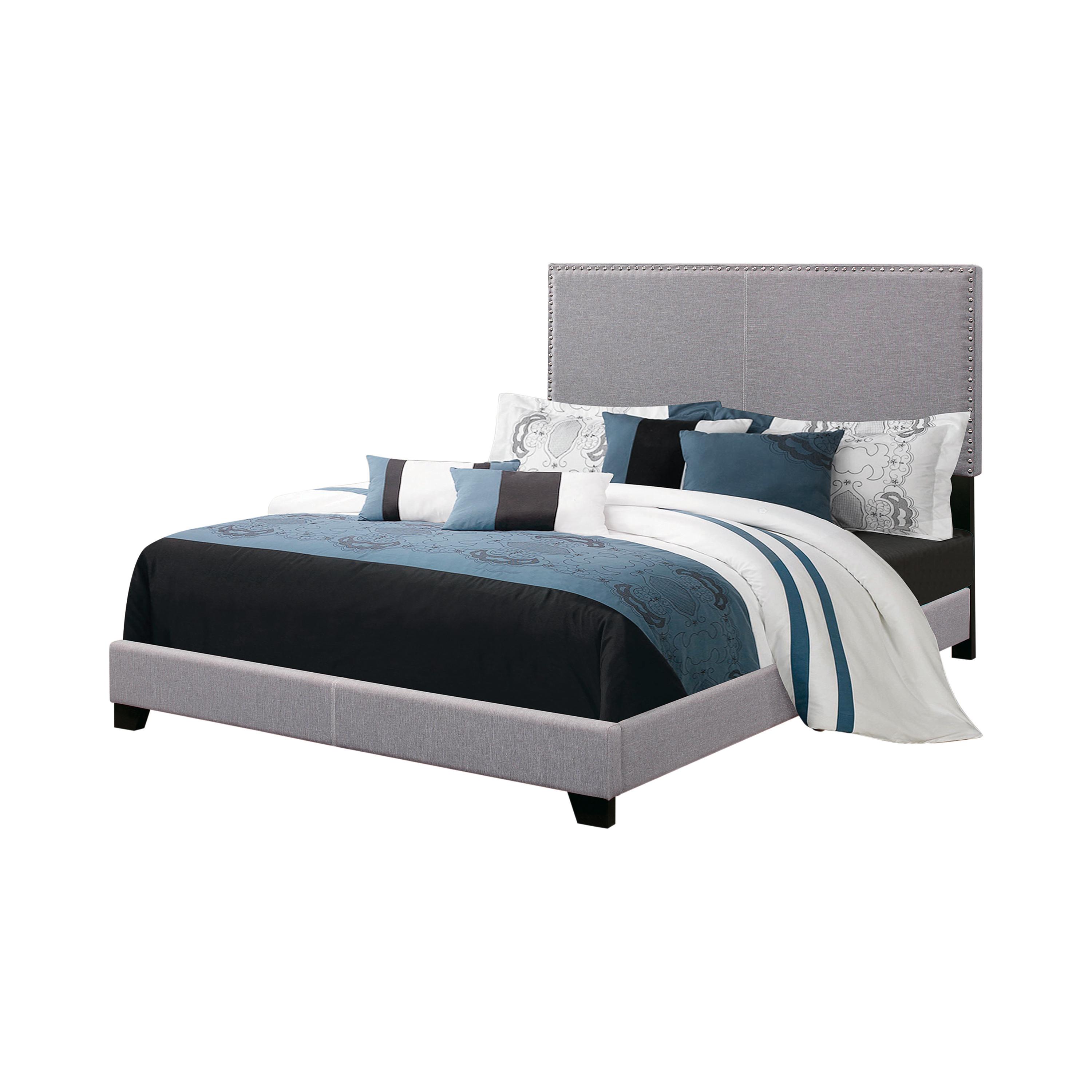 

    
Contemporary Gray Fabric King Bed Coaster 350071KE Boyd
