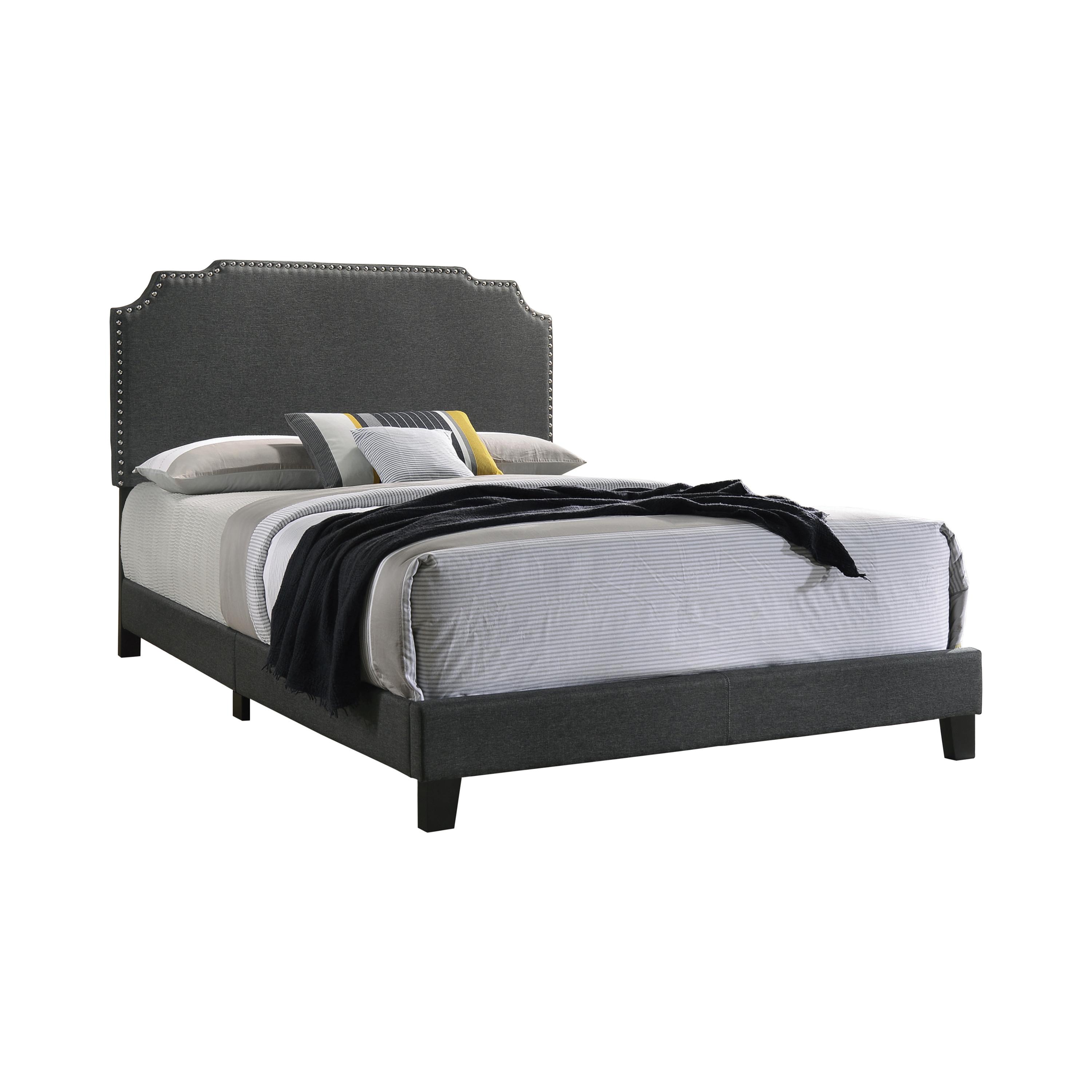 

    
Contemporary Gray Fabric Upholstery Full Bed Coaster 310063F Tamarac
