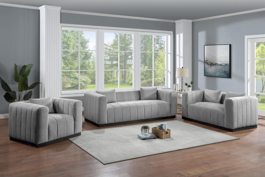 

    
 Order  Contemporary Gray Solid Wood Loveseat Meridian Furniture Lucia 655Grey-L
