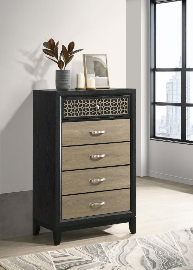 

    
Contemporary Light Brown Wood Chest Coaster Valencia 223045
