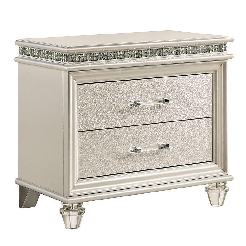 Contemporary Nightstand CM7899N Maddie CM7899N in Pearl White 
