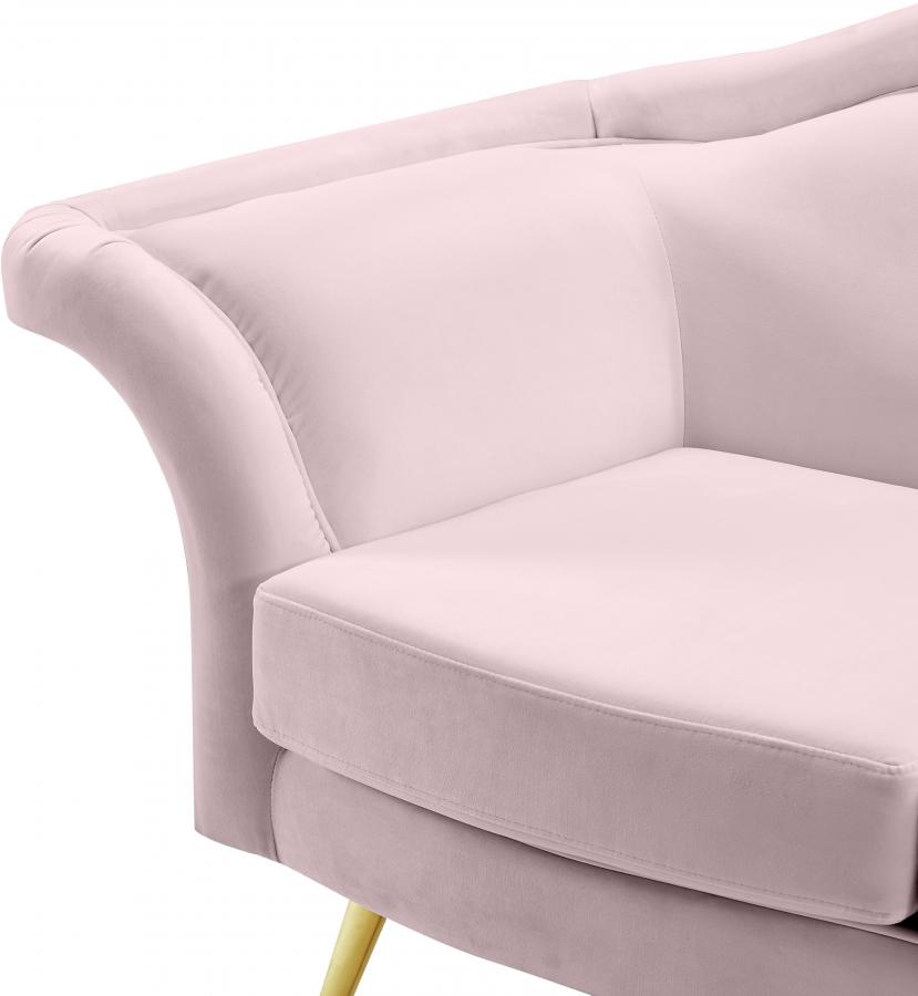

                    
Meridian Furniture Lips Chair 607Pink-C Chair Pink Soft Velvet Purchase 
