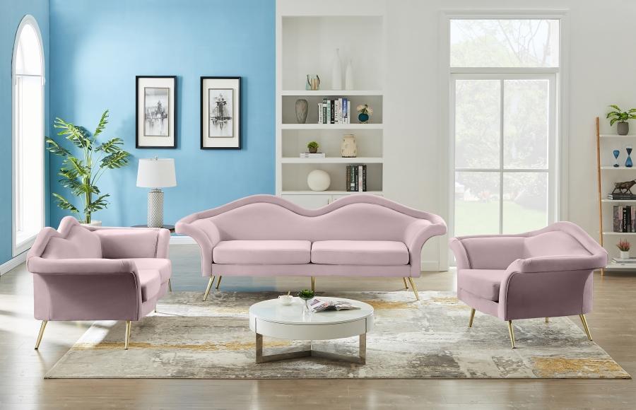 

    
 Photo  Contemporary Pink Engineered Wood Loveseat Meridian Furniture Lips 607Pink-L
