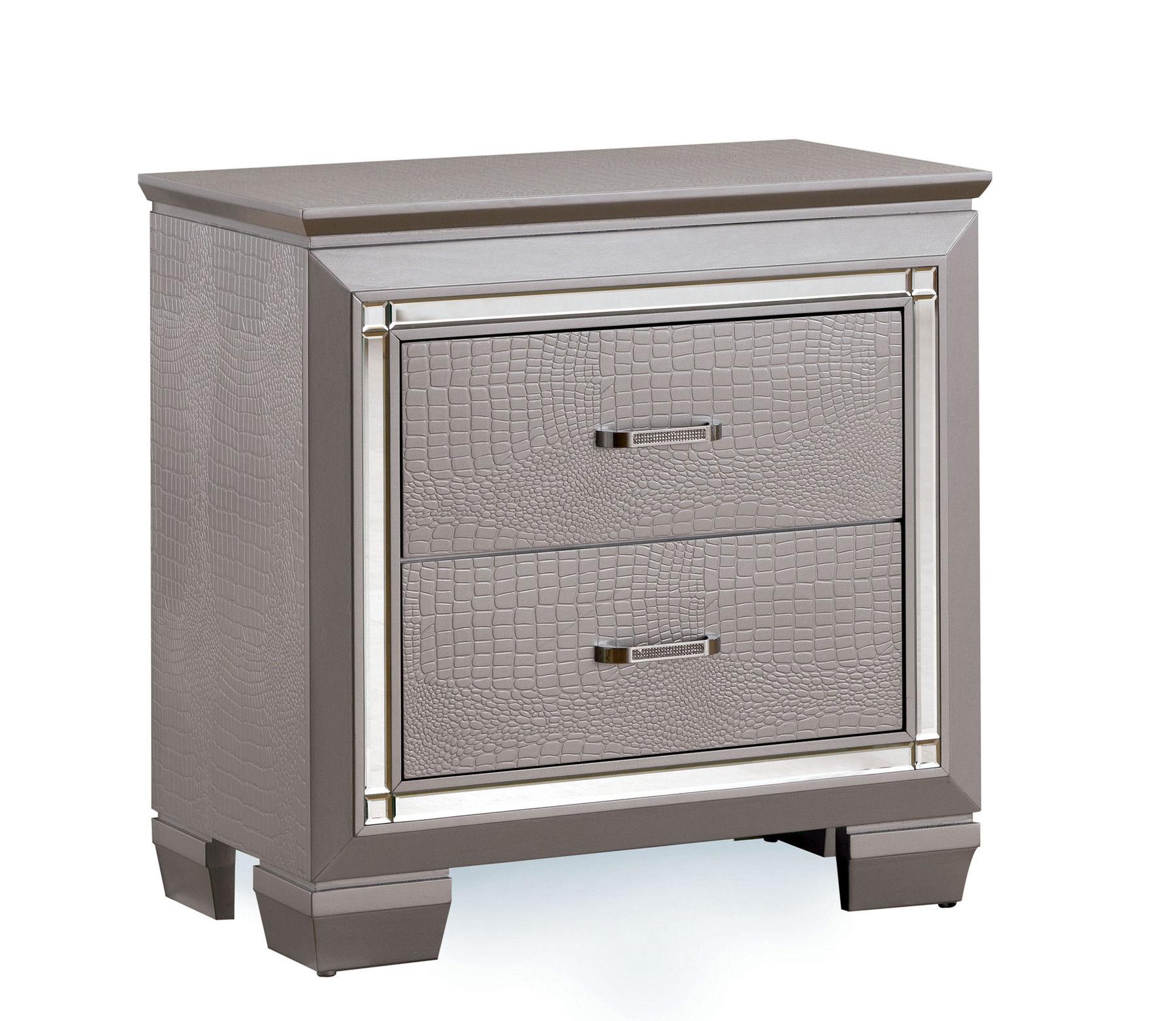

    
Contemporary Silver Solid Wood Nightstand Furniture of America CM7979SV-N Bellanova
