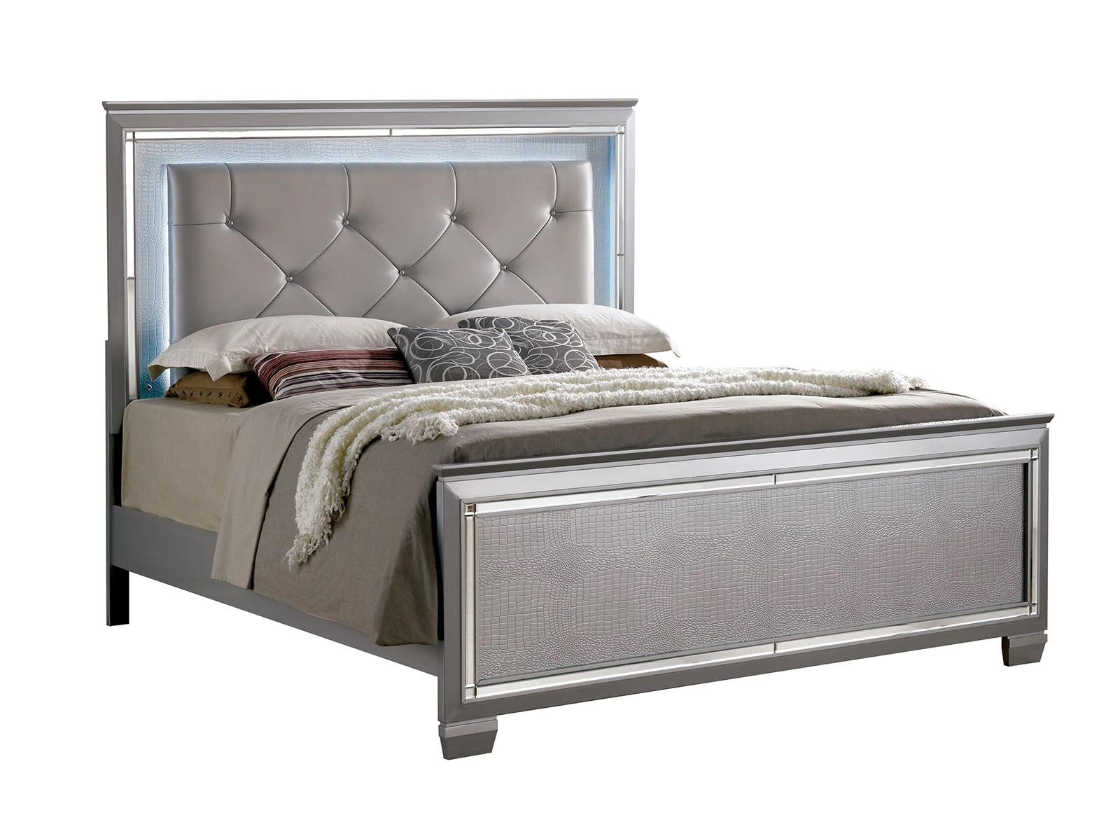 Contemporary Panel Bed CM7979SV-Q Bellanova CM7979SV-Q in Silver Leatherette