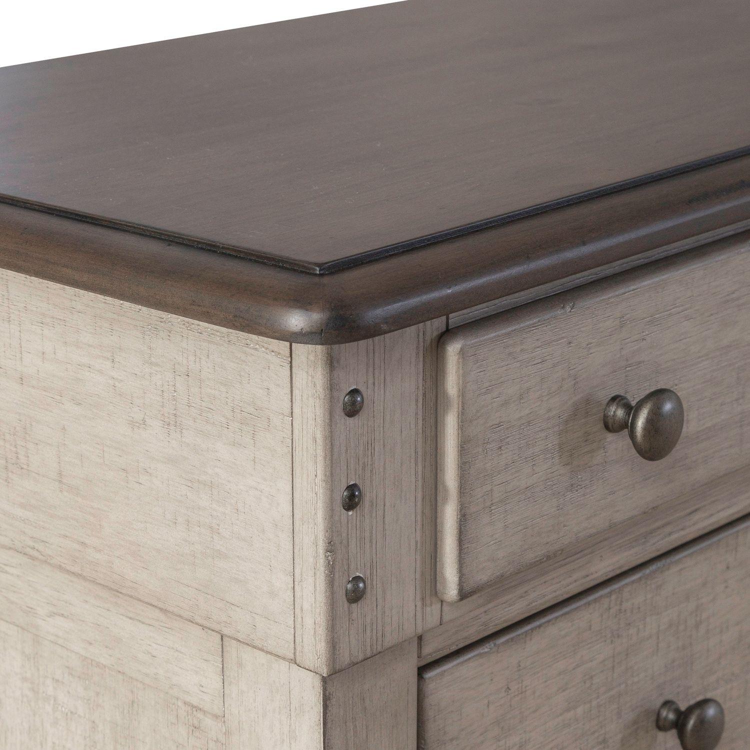 

                    
Liberty Furniture Ivy Hollow (457-BR) Chest Taupe  Purchase 
