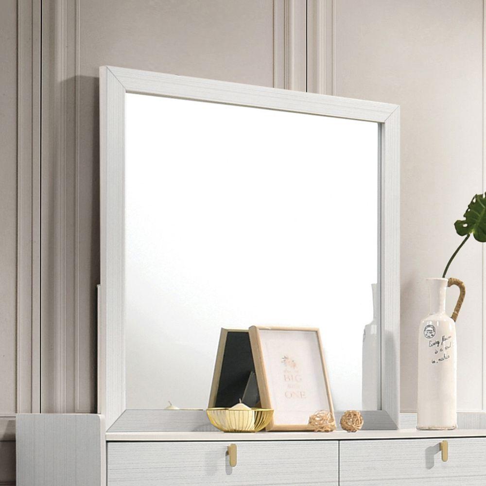 

    
Zeena Dresser With Mirror BD01179-D-2PCS Dresser With Mirror
