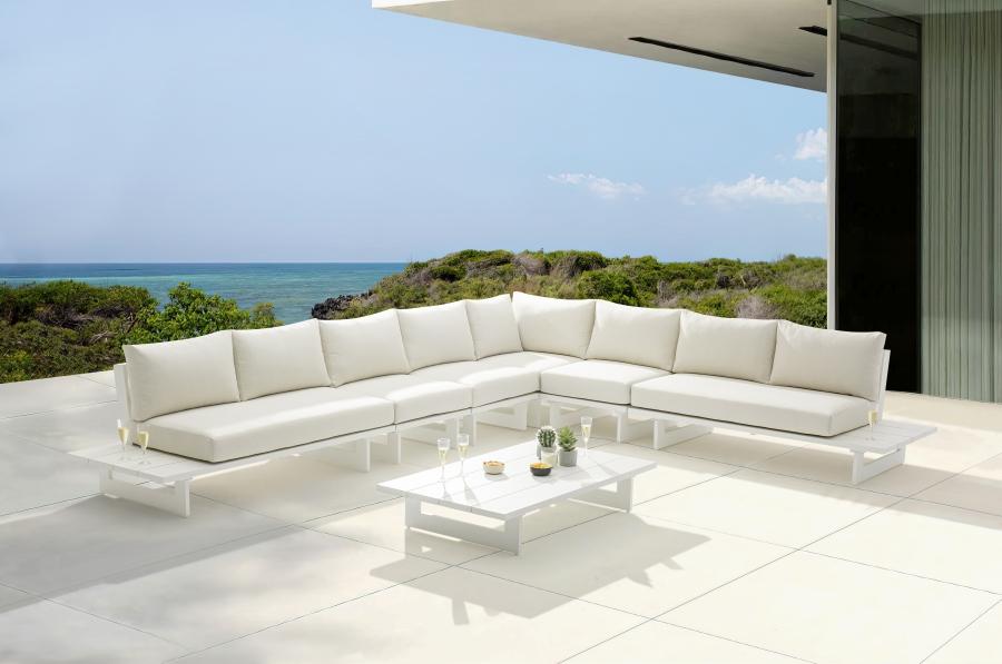 

    
Contemporary White/Cream Aluminium Patio Modular Sectional Sec3A Meridian Furniture Maldives 337Cream-Sec3A

