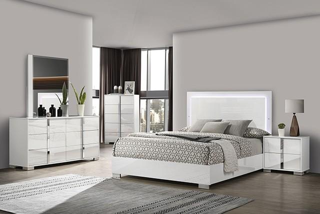 

    
Furniture of America Sinistra King Platform Bed FM7211WH-EK Platform Bed White FM7211WH-EK

