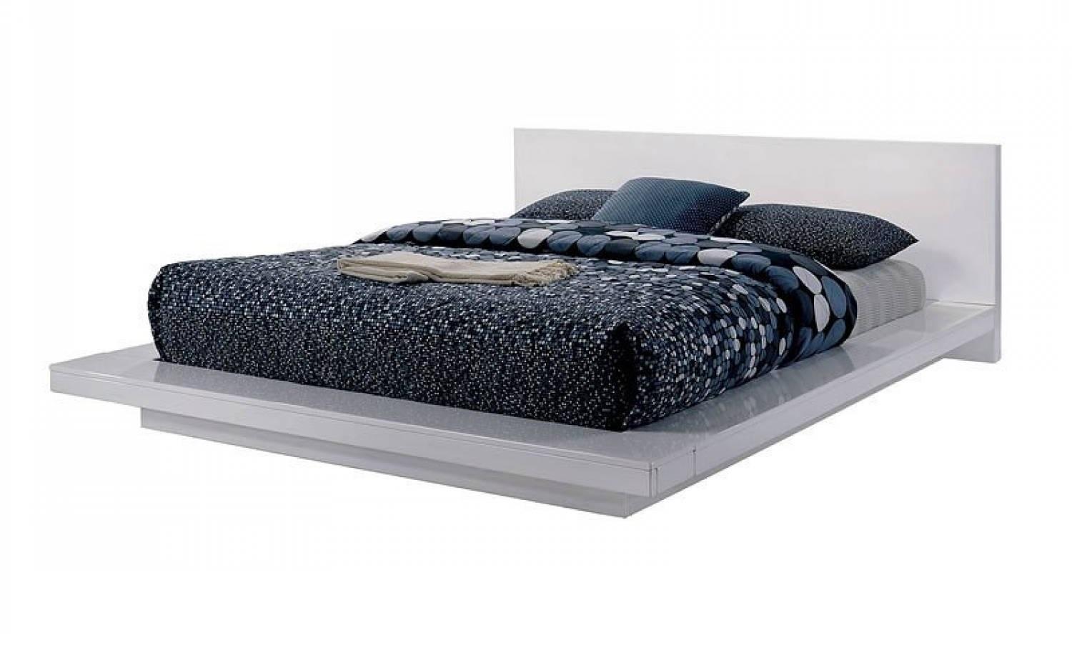 Contemporary Platform Bed CM7540WH-CK Christie CM7540WH-CK in White 