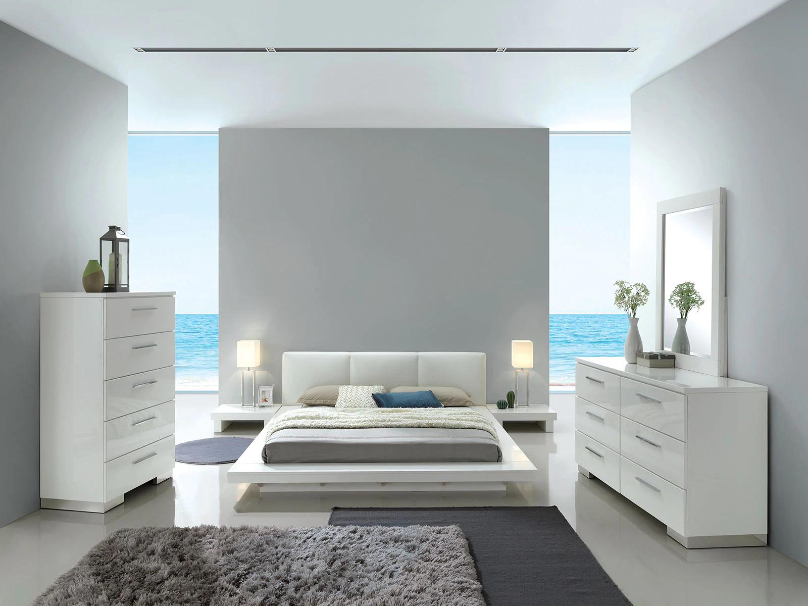 

    
Furniture of America CM7550D Christie Dresser White CM7550D
