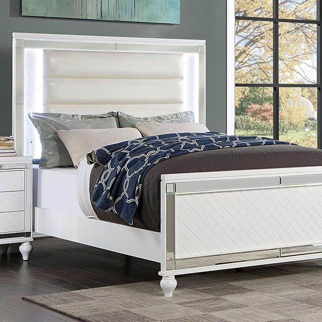 Contemporary Panel Bed Calandria Queen Panel Bed CM7320WH-Q CM7320WH-Q in White Leatherette
