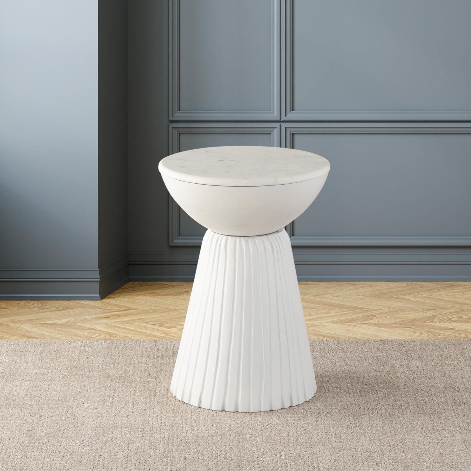 

    
Contemporary White Solid Wood Round Side Table Albany Living 169-15
