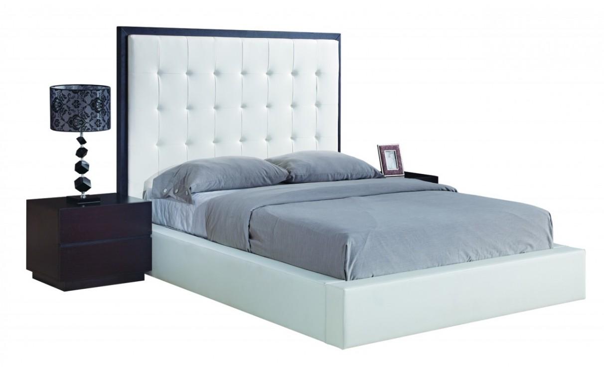 

    
White/Wenge Finish King Bed & 2 Nightstands Contemporary Metro Global United
