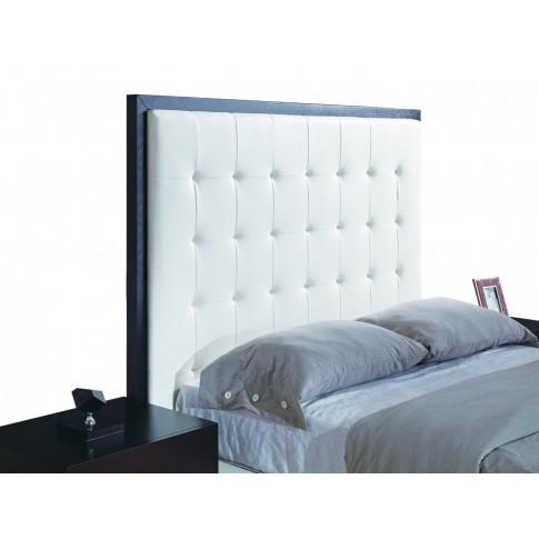 

    
Global United Metro Platform Bedroom Set Wenge/White METRO-EK-3-PC
