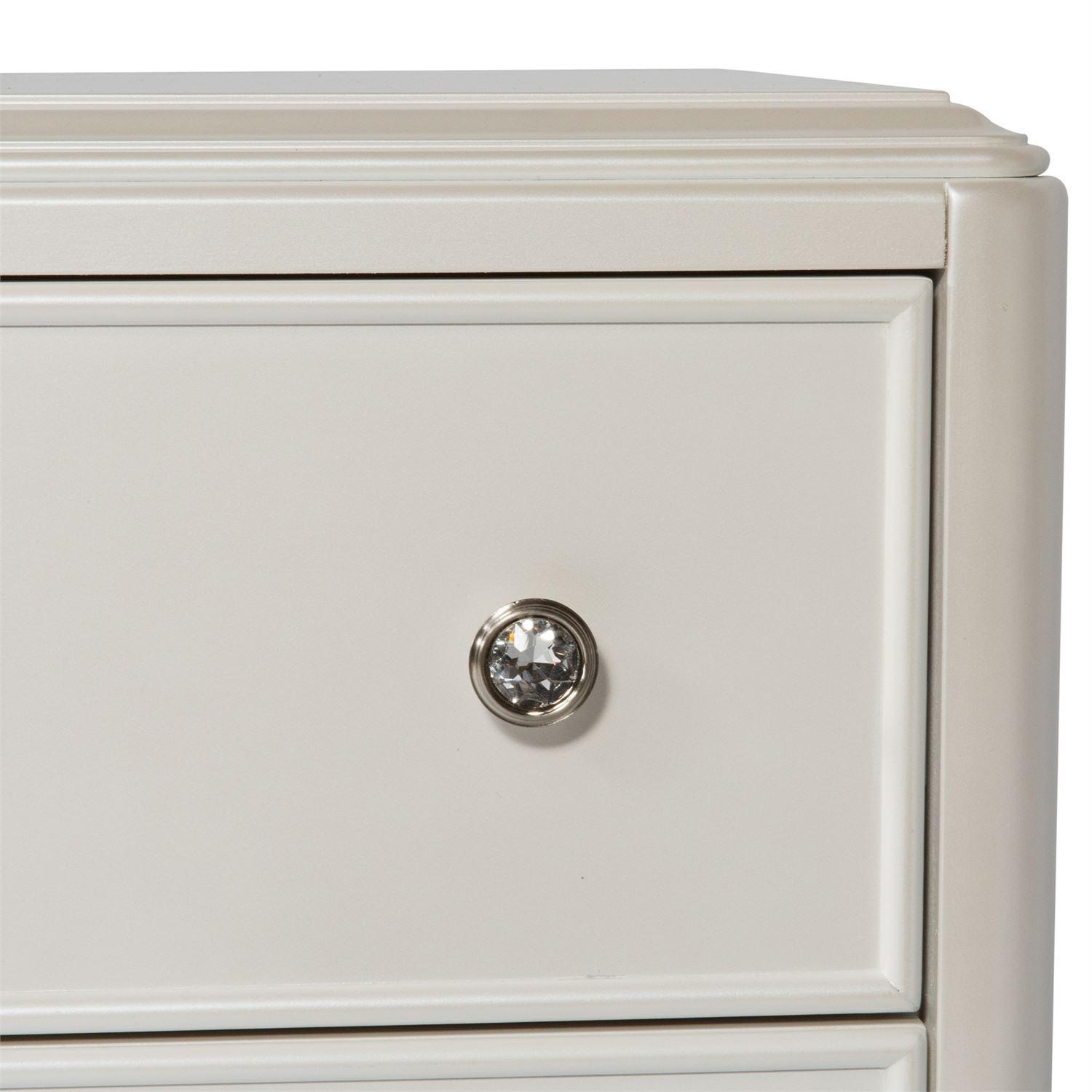 

                    
Liberty Furniture Stardust  (710-YBR) Combo Dresser Combo Dresser White  Purchase 
