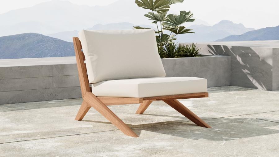 

    
Contemporary White Wood Fabric Patio Chair Meridian Furniture Tahiti 351White-C
