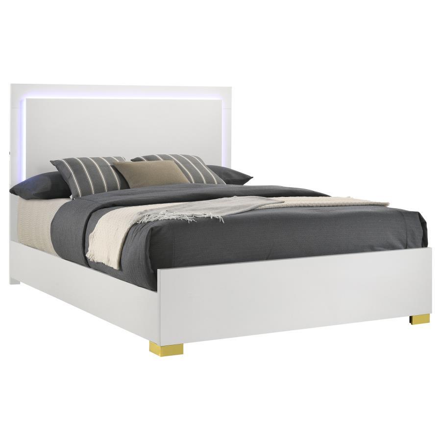 

    
Contemporary White Wood Full Panel Bedroom Set 3PCS Coaster Marceline 222931F

