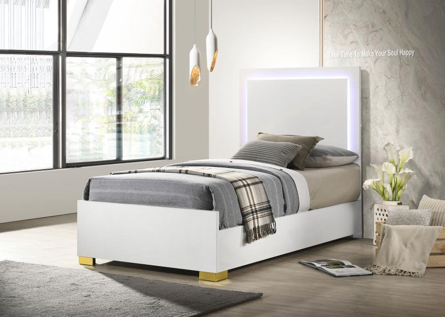 

    
Contemporary White Wood Twin Panel Bed Coaster Marceline 222931T
