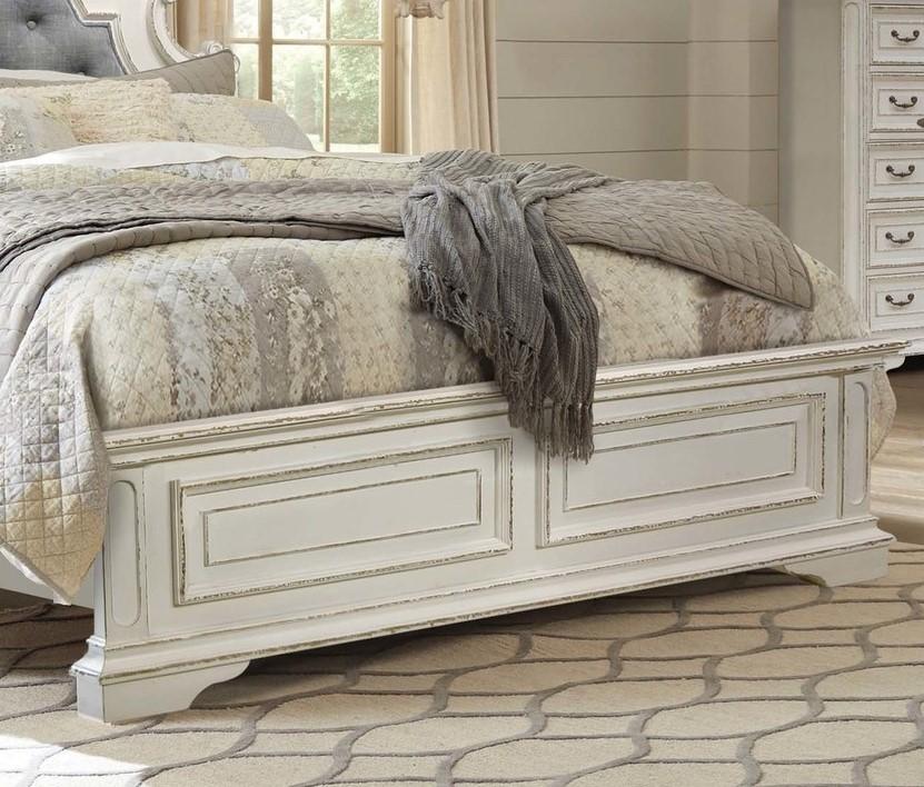 

    
Country Distressed Whitewash Upholstered CAL King Bed McFerran B738
