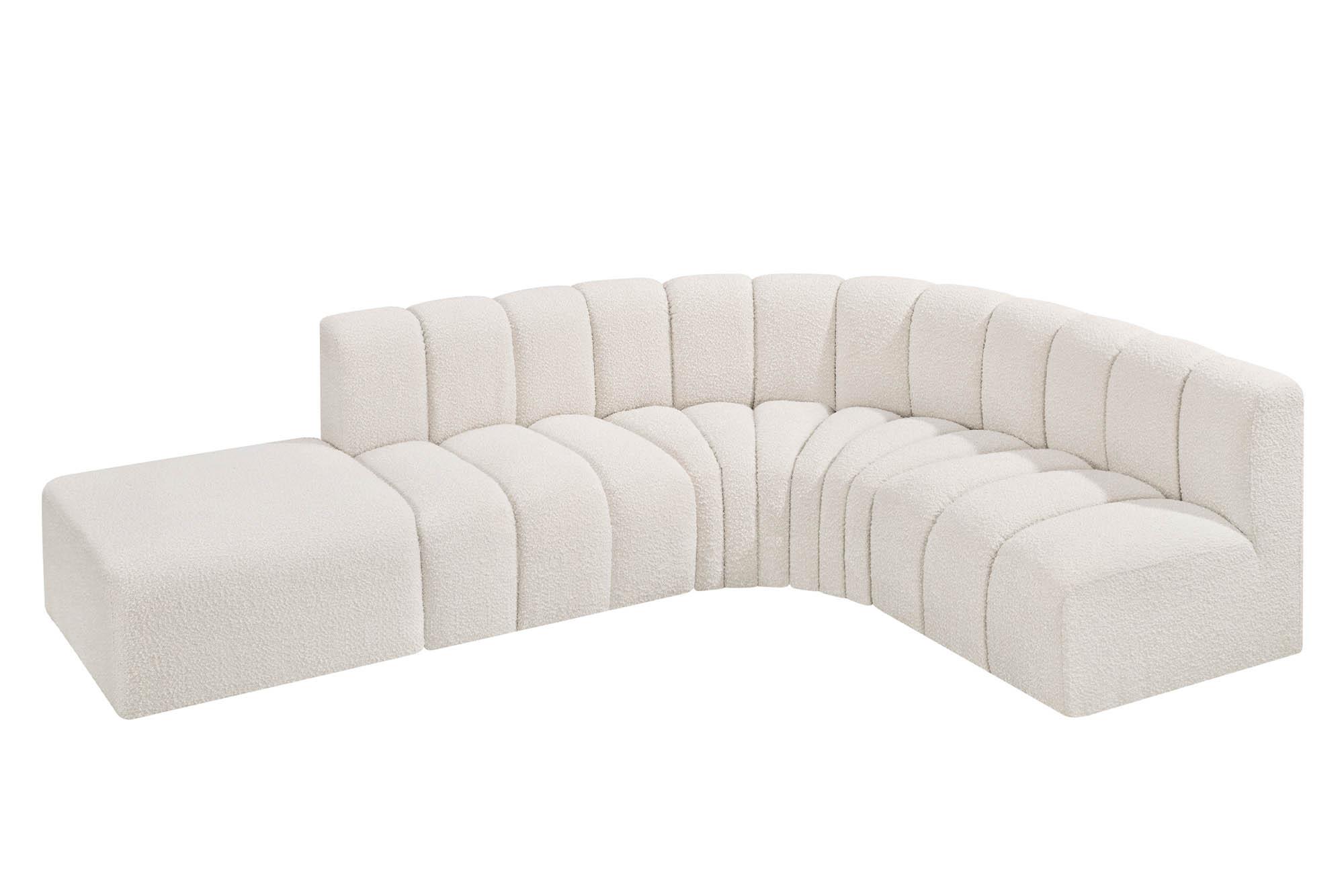

        
Meridian Furniture ARC 102Cream-S5C Modular Sectional Sofa Cream Boucle 094308297026
