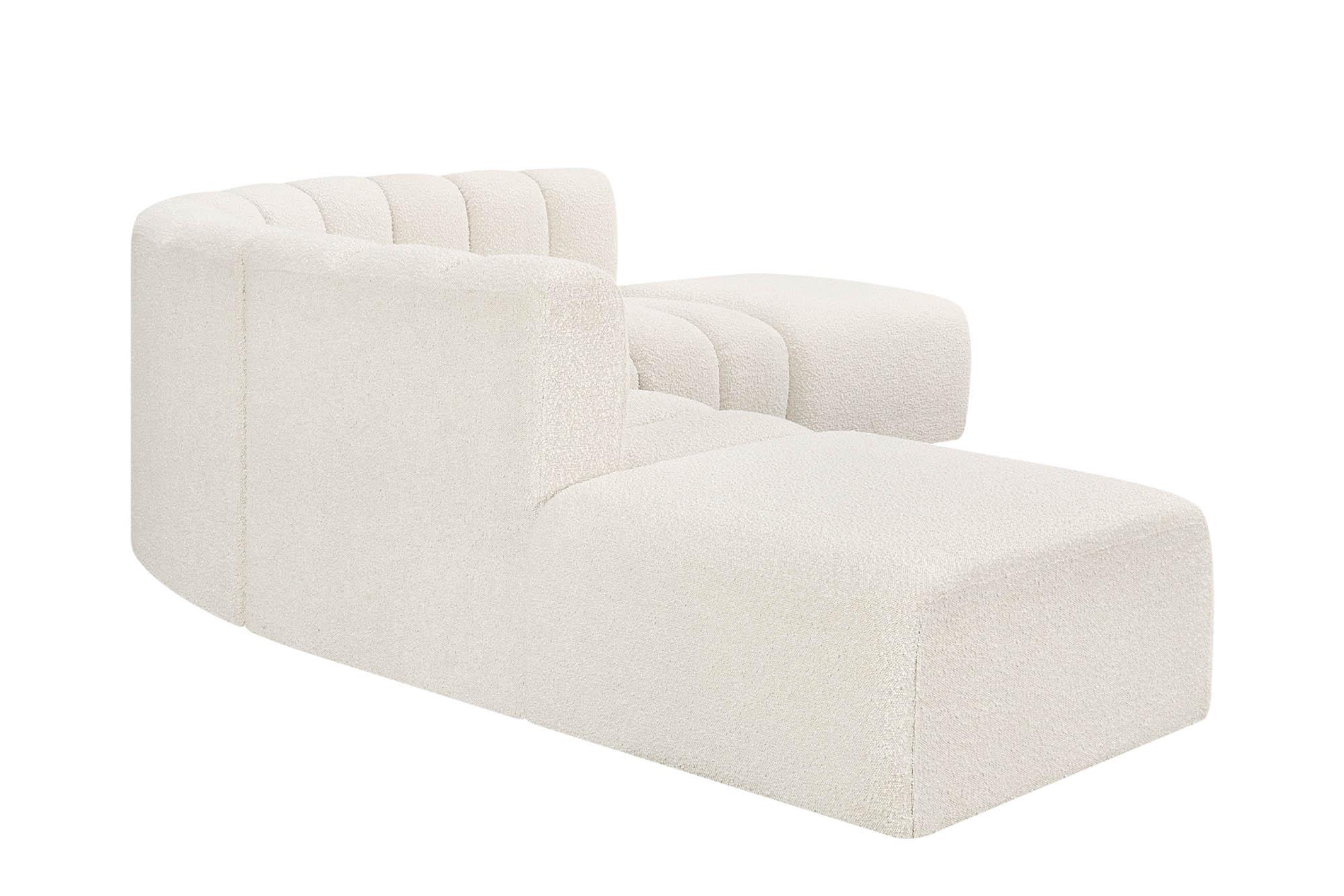 

    
102Cream-S6C Meridian Furniture Modular Sectional Sofa
