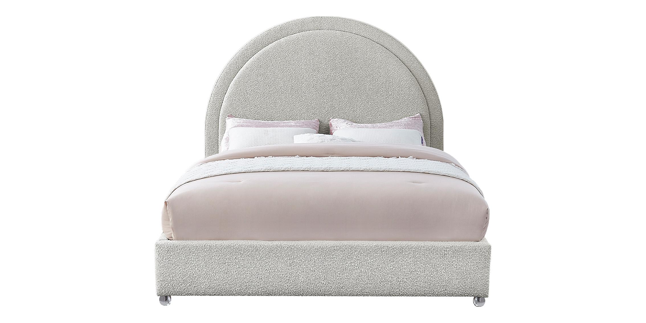 

        
Meridian Furniture MILO MiloCream-F Platform Bed Cream Boucle Fabric 094308265735
