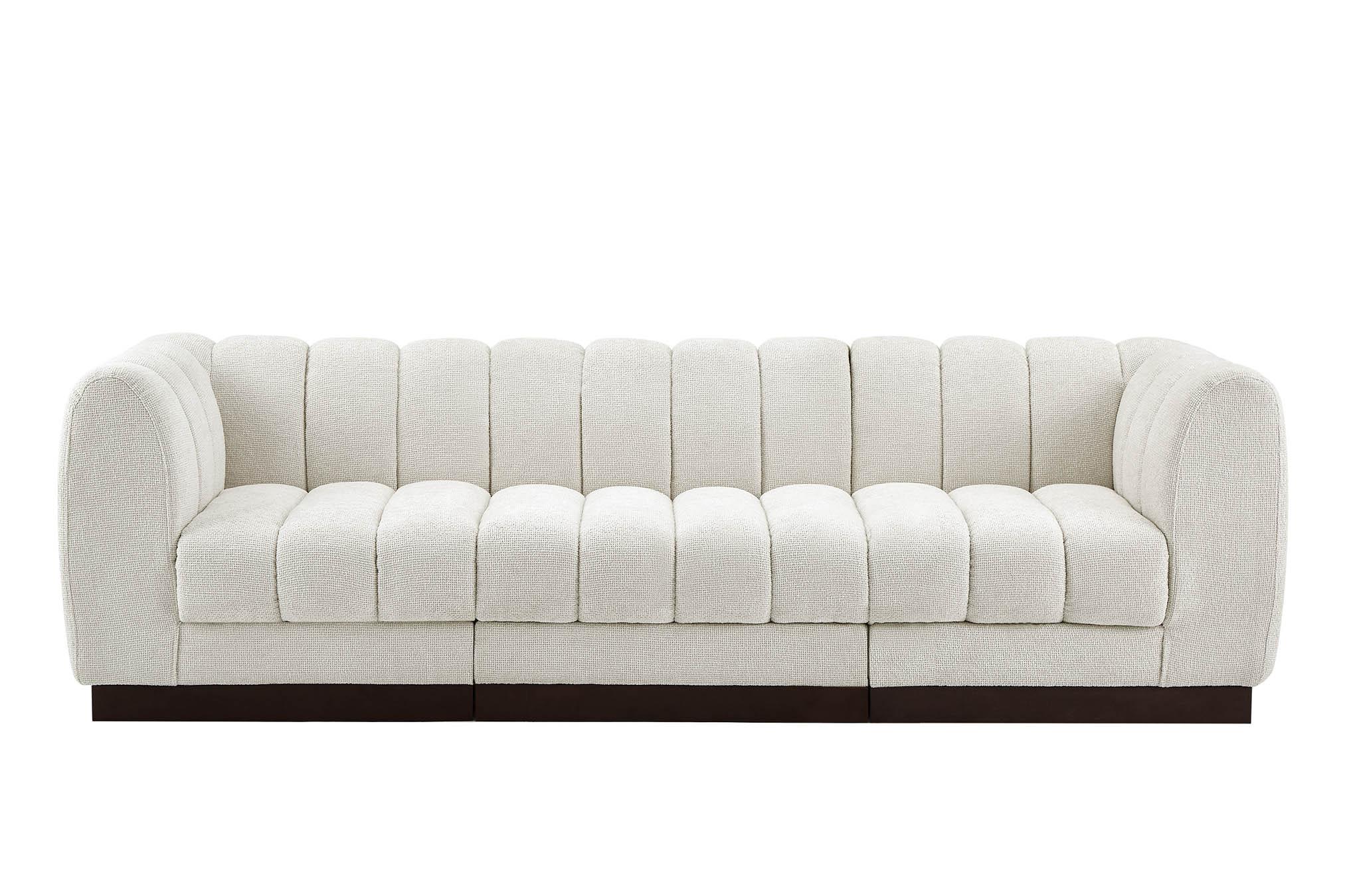 

        
Meridian Furniture QUINN 124Cream-S101 Modular Sofa Cream Chenille 094308312019
